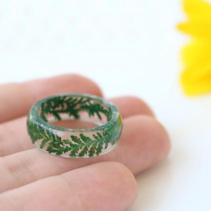 Fern Resin Ring, Living Plant Resin Jewelry, Green..