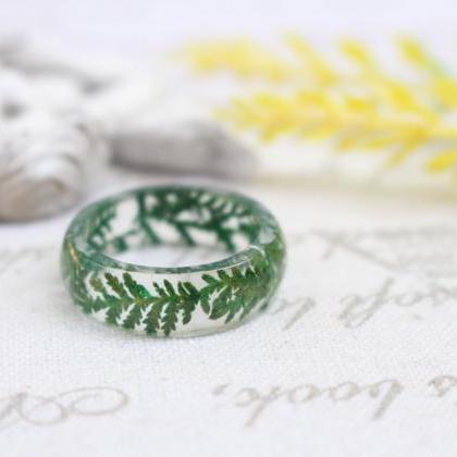 Fern Resin Ring, Living Plant Resin Jewelry, Green..