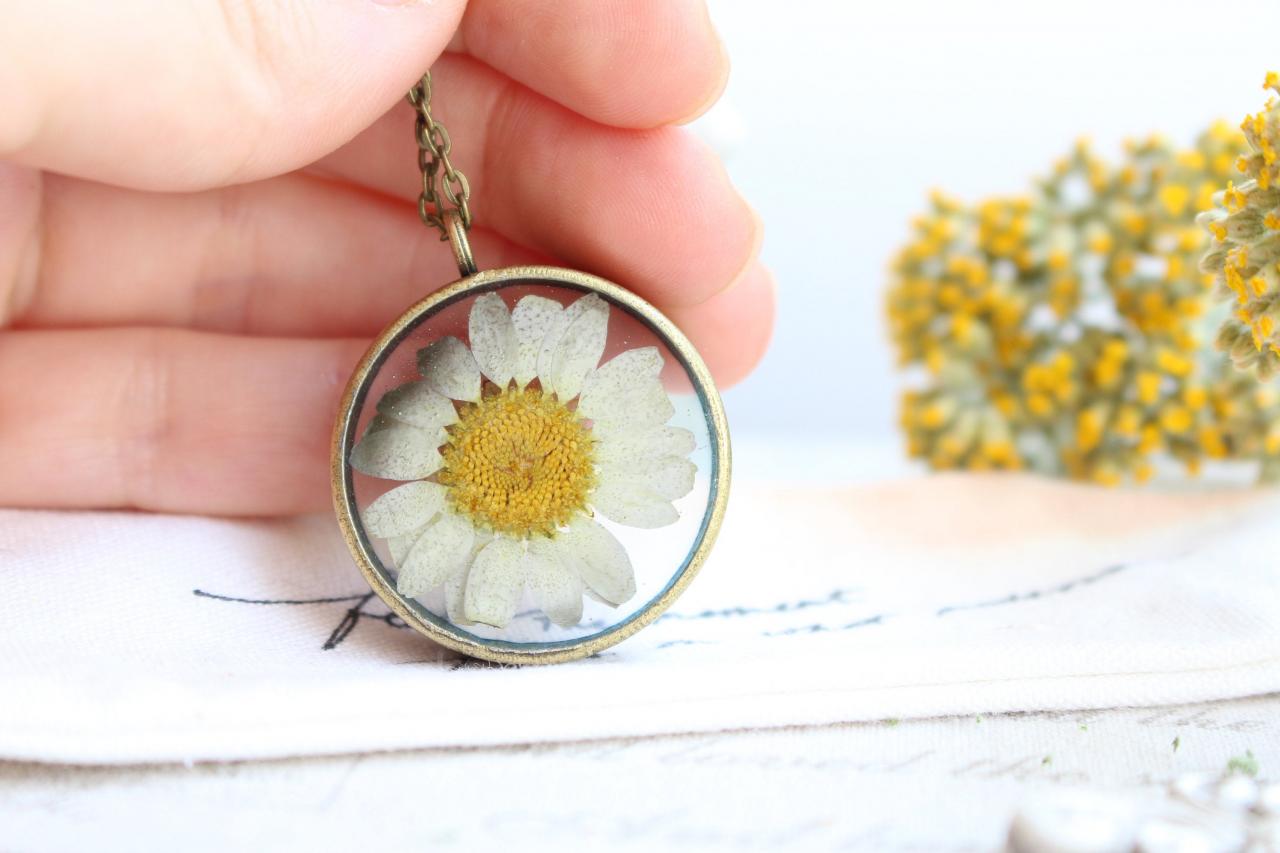 Daisy Necklace, Pressed Flower Necklace, Dried Daisy Flower Jewelry, Necklace For Mother In Law, Real Flower Jewelry