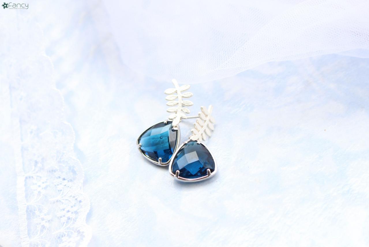 Cobalt blue wedding earrings, blue bridal earrings, blue earrings for wedding, delicate dangle earrings, silver earrings blue for bridesmaid