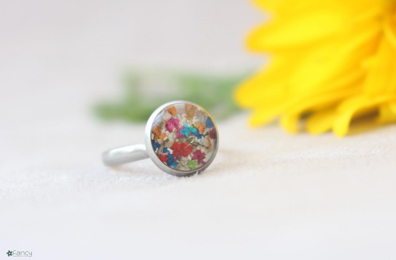 Rainbow resin ring, pressed flower ring colorful, dried flower resin ring, summer ring, ring for mom, girlfriend gift ring, Armenian gifts
