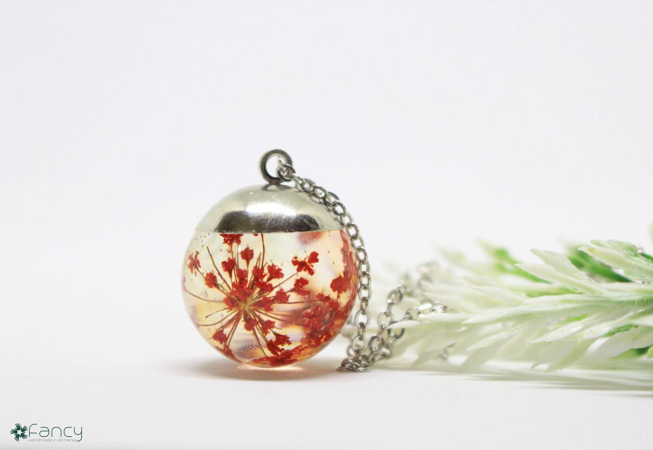 Blossom Necklace, Red Dried Flower Necklace, Mini Terrarium Necklace, Real Plant Jewelry , Pressed Flower Jewelry Necklace ,queen Annes Lace