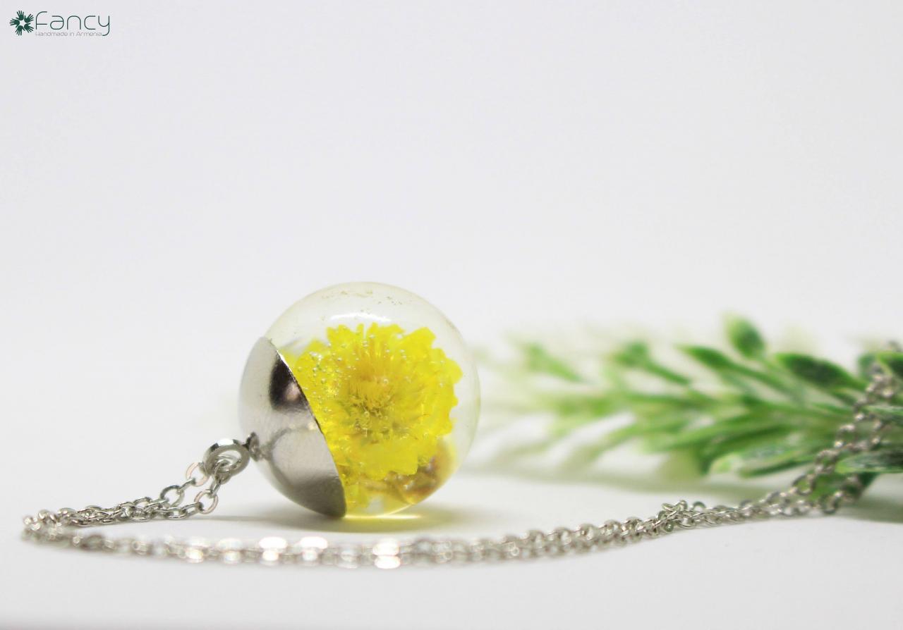 Pressed Flower Jewelry, Yellow Dried Flowers Necklace, Resin Flower Jewelry Necklace, Unique Girls Gifts , Unique Jewelry Gift, Armenian