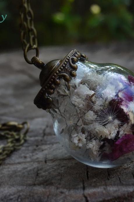 Living plant necklace , unique necklaces for women , flower jewelry , dried flower jewelry , baby breath jewels , Armenian jewelry gift