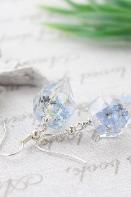 Forget me not earrings, wedding gift for bridesmaid, forgetmenot earrings resin, flower in resin earring, geometric earrings resin gifts