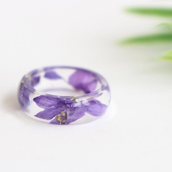 Violet flower ring, resin flower ring, unique rings for her, purple flower ring for wife, nature resin ring with purple flowers