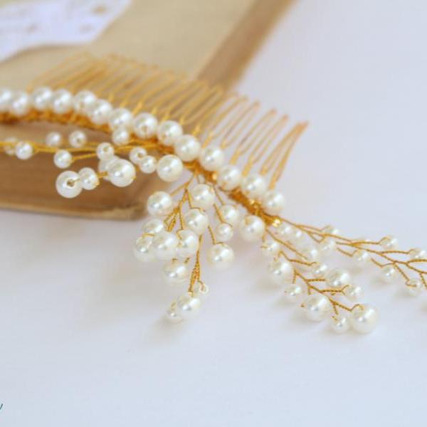 Pearl hair comb , pearl wedding hair accessories , hair combs for wedding , bridal hair piece , bridesmaid hair accessories Armenian gift